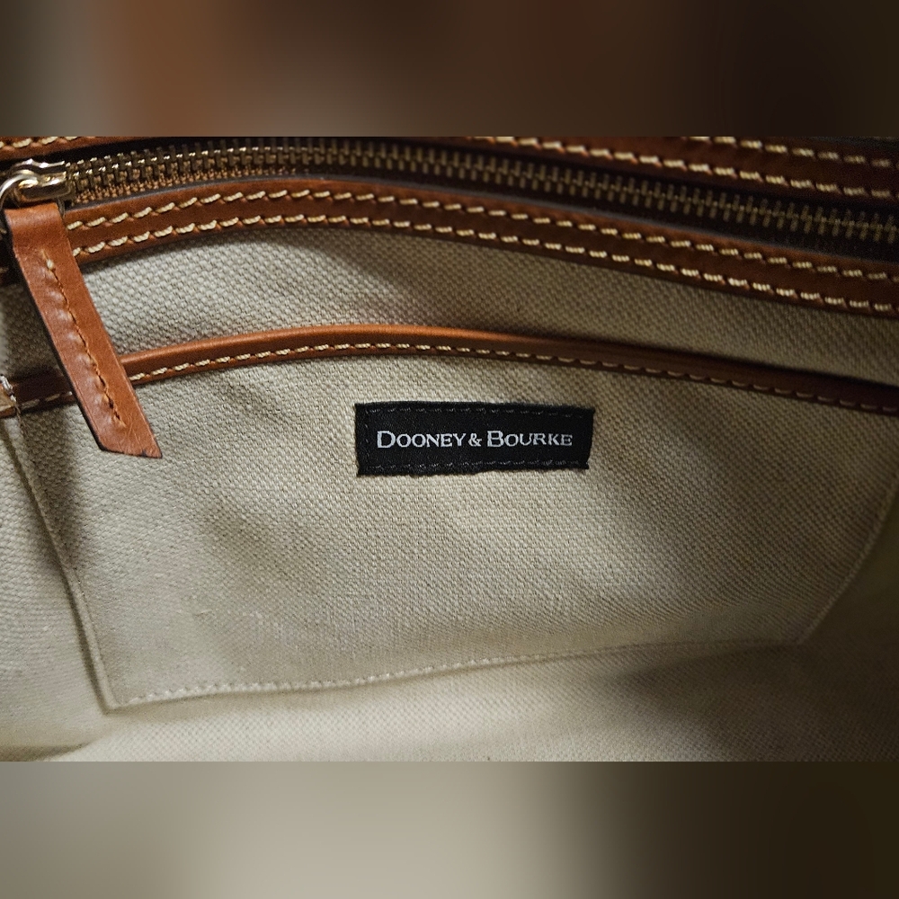 NWT Dooney & Bourke Pebble Grain Leather Handle Tote 30: Caramel Color - Picture 14 of 15